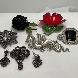 Mixed Vintage Jewelry Lot of 8 pieces